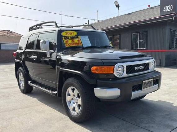 TOYOTA FJ CRUISER 2007 JTEBU11F970014460 image